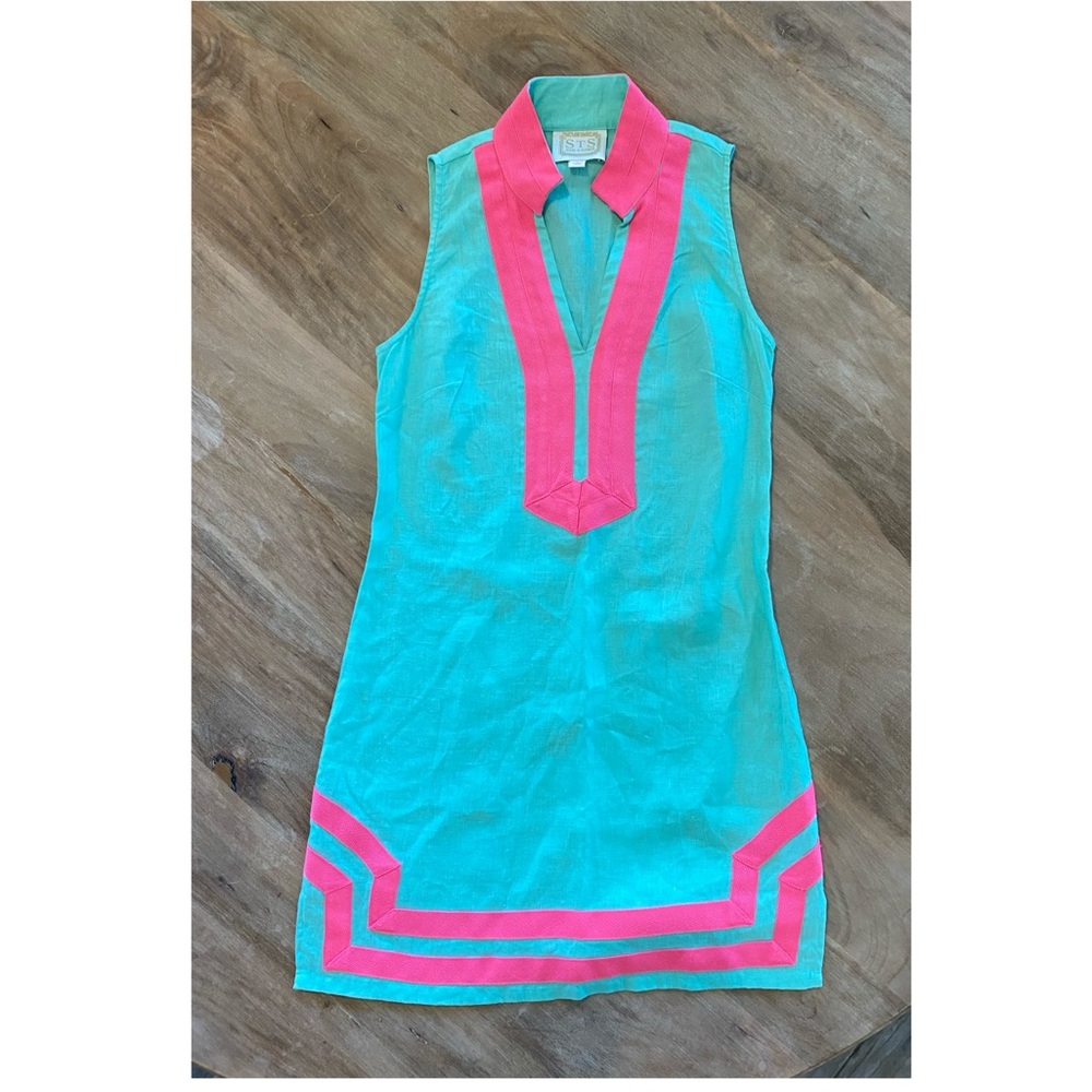 Sleeveless classic tunic